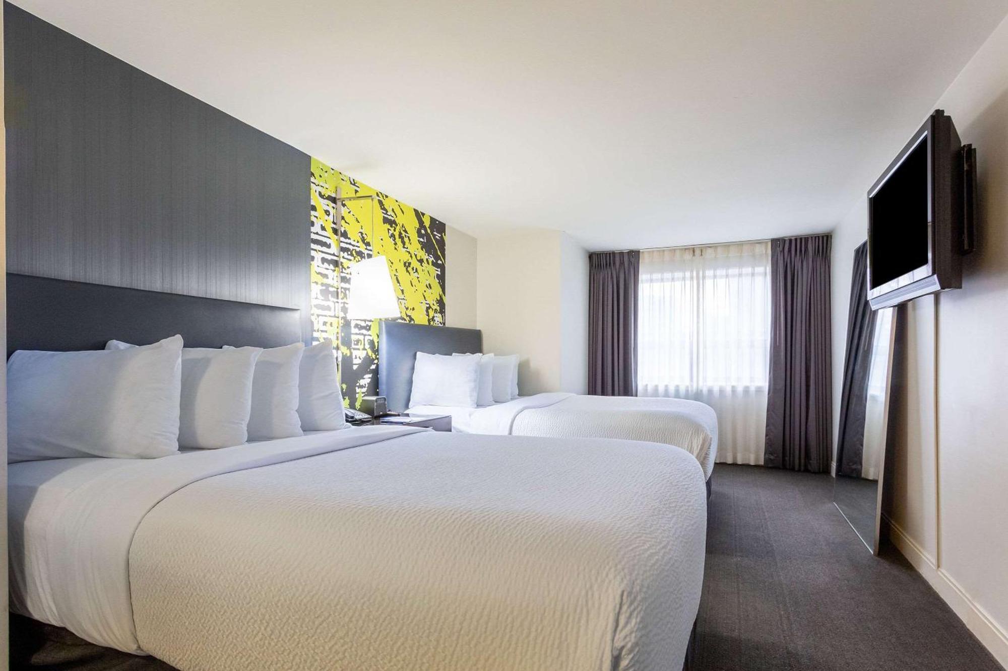 Comfort Inn & Suites Baltimore Inner Harbor Bagian luar foto
