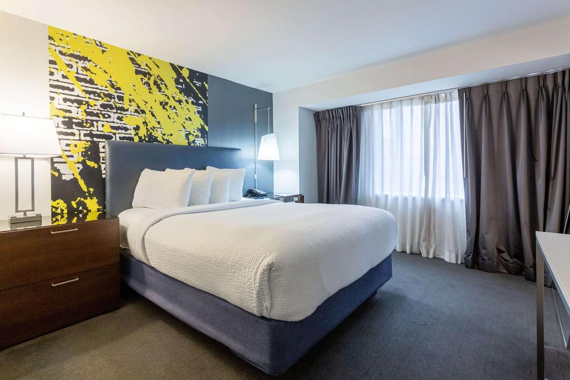 Comfort Inn & Suites Baltimore Inner Harbor Bagian luar foto